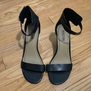 Black wedge heels